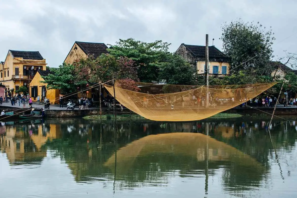 Trải nghiệm đi thuyền tr&ecirc;n s&ocirc;ng Thu Bồn si&ecirc;u th&uacute; vị 7