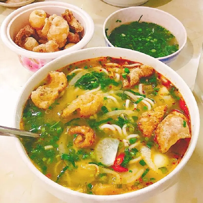 Bánh canh cá lóc – Món ăn dân dã không thể thiếu của người dân xứ Huế 15