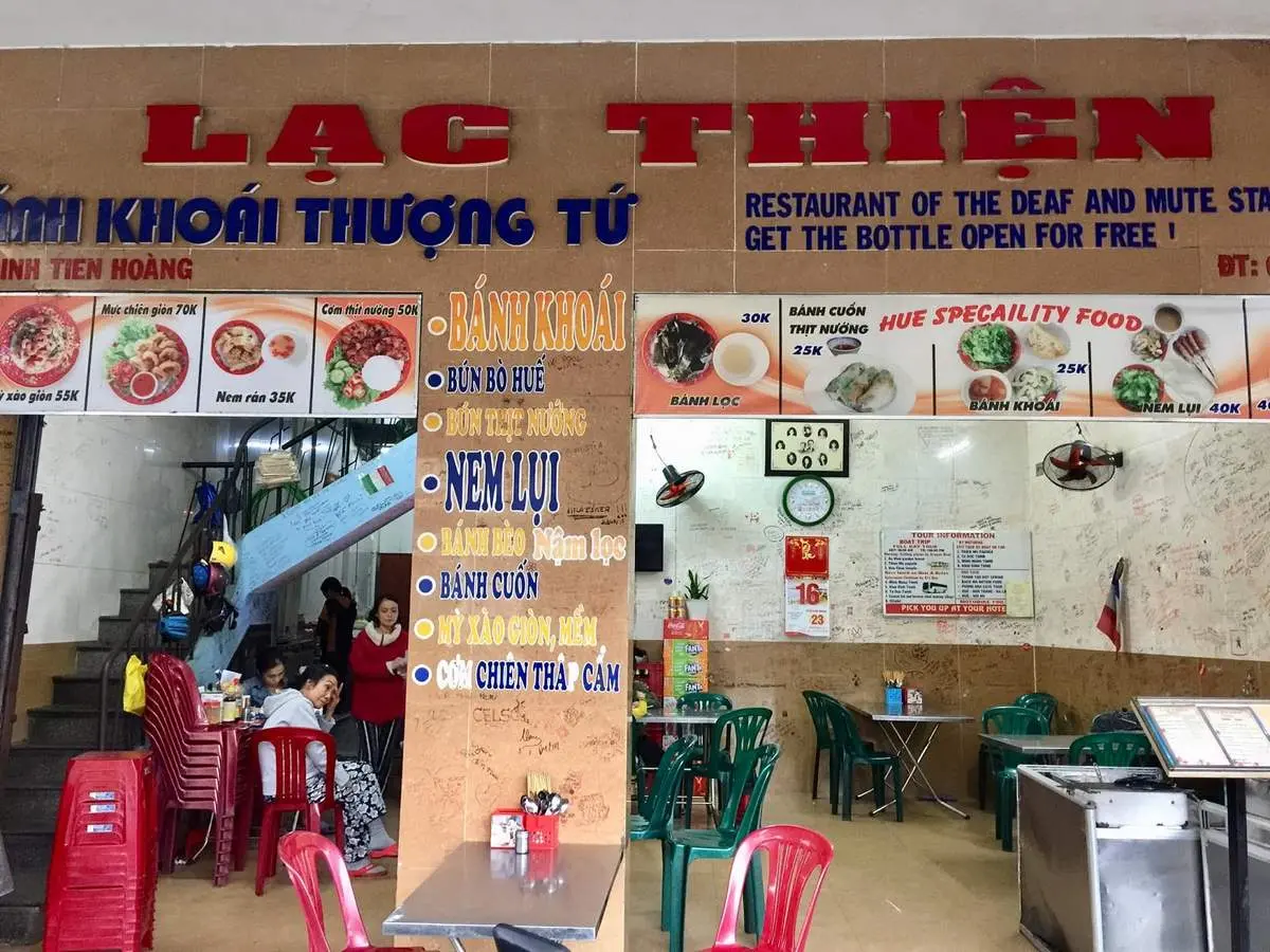 B&aacute;nh kho&aacute;i Đinh Ti&ecirc;n Ho&agrave;ng - Cảm nhận vị ngon b&aacute;nh kho&aacute;i xứ Huế 40 năm tuổi 3