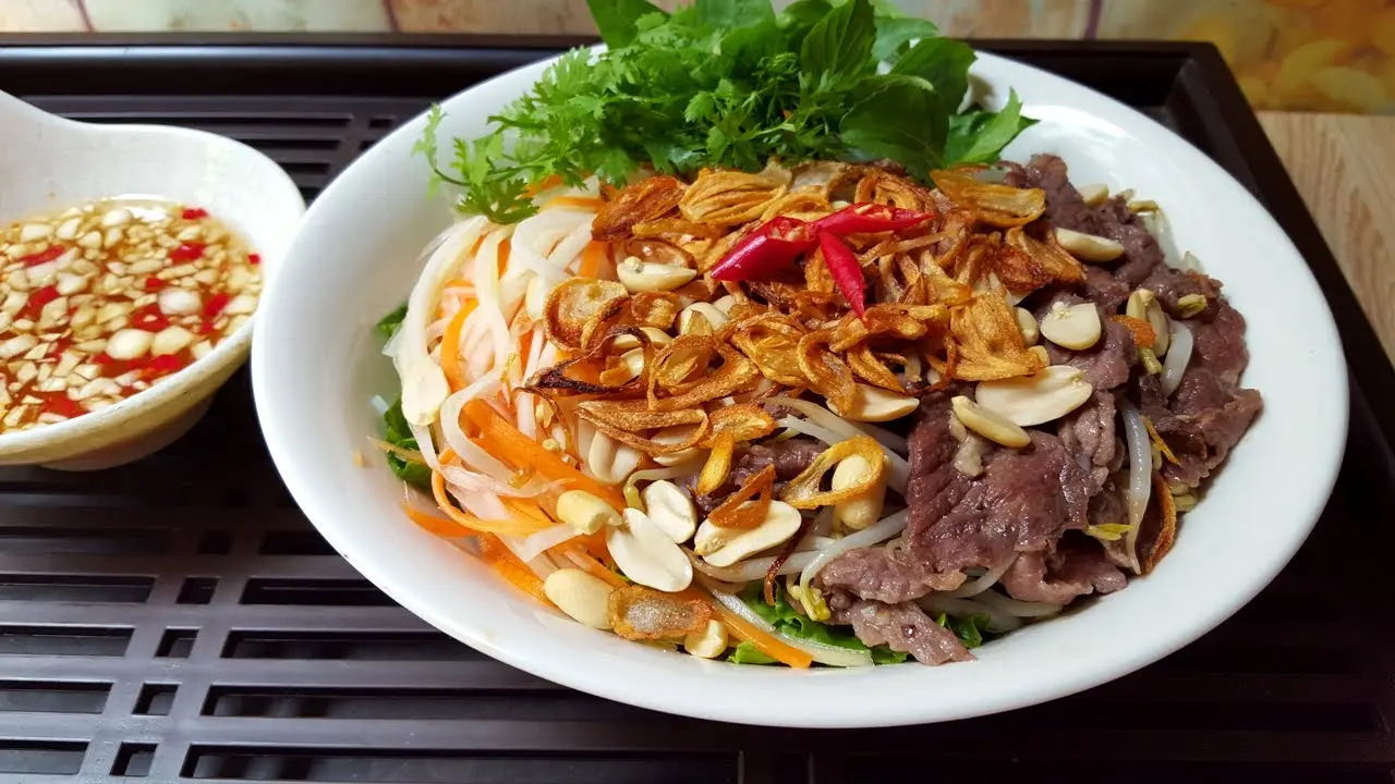 Bún trộn Huế - Hương vị chua chua ngọt ngọt đậm đà thơm ngon 2