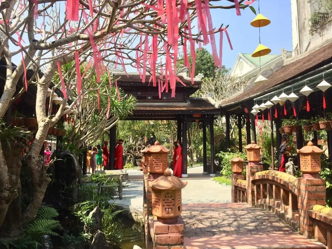 Cafe Nam Giao Ho&agrave;i Cổ - Qu&aacute;n c&agrave; ph&ecirc; cổ k&iacute;nh giữa l&ograve;ng cố đ&ocirc; Huế 5