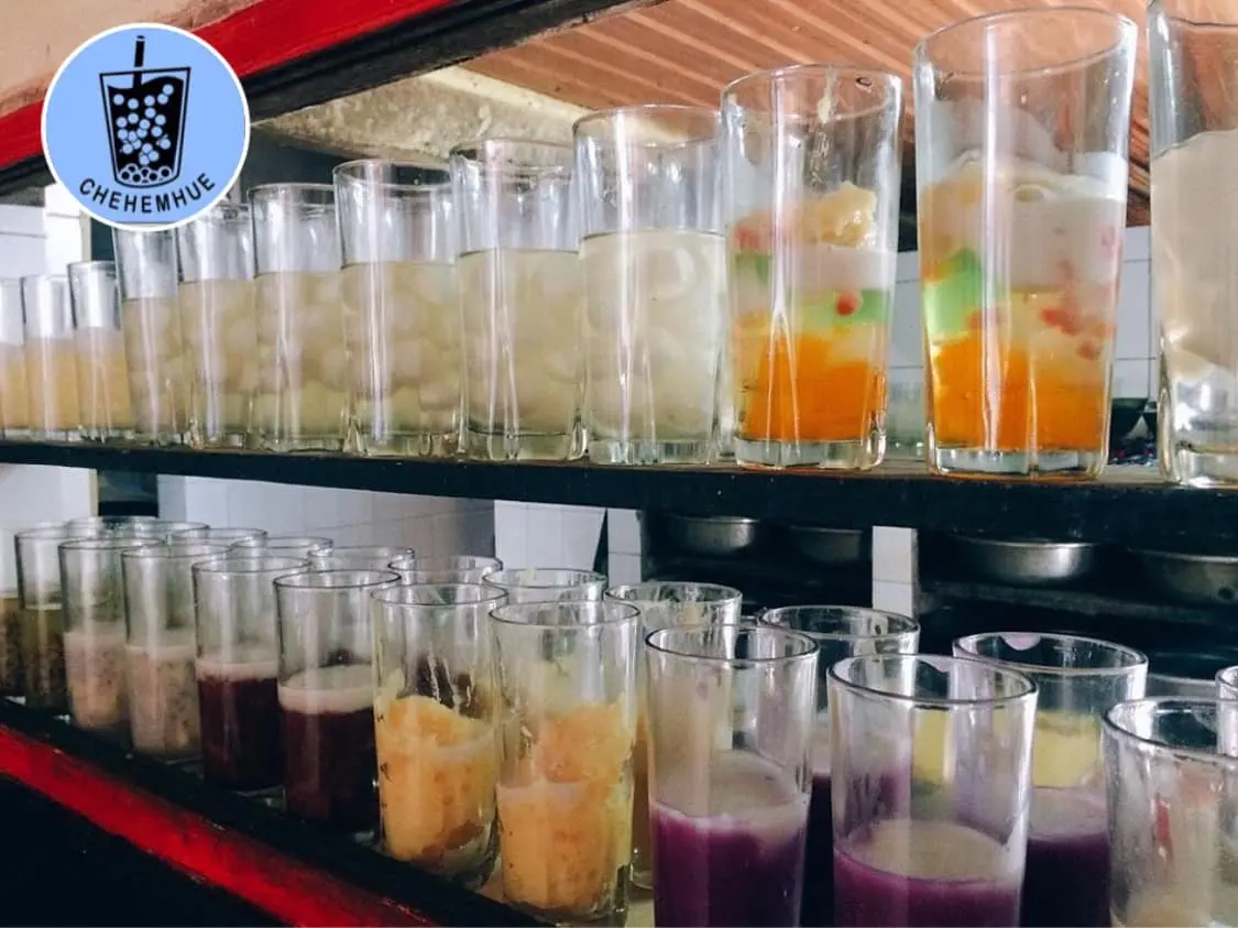 Ch&egrave; Hẻm H&ugrave;ng Vương - Ngọt ng&agrave;o lịm tim từ những ly ch&egrave; b&igrave;nh thường ở xứ Huế 8