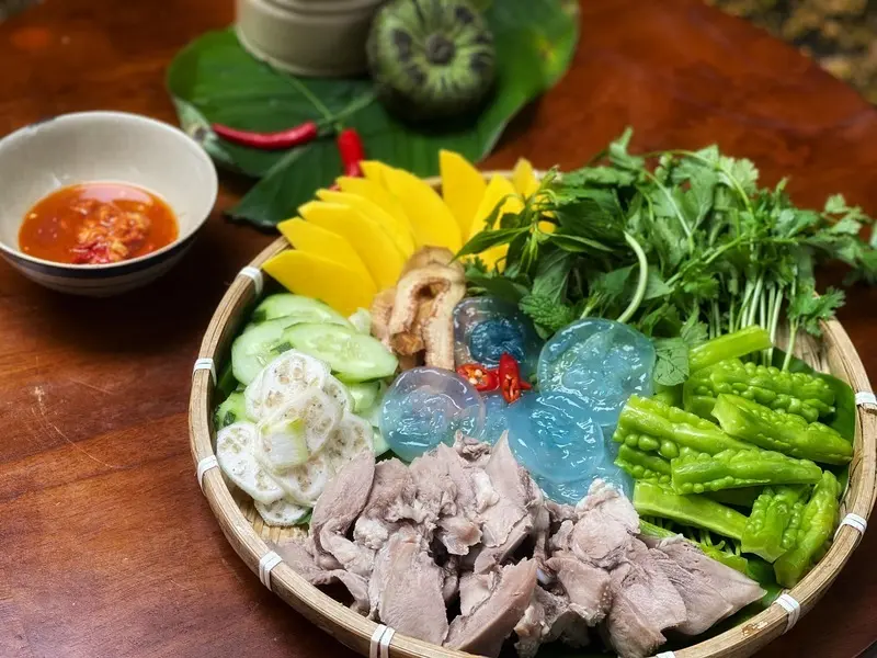 Con nuốc Huế m&oacute;n đặc sản thanh m&aacute;t giải nhiệt ng&agrave;y h&egrave; xứ Huế 5