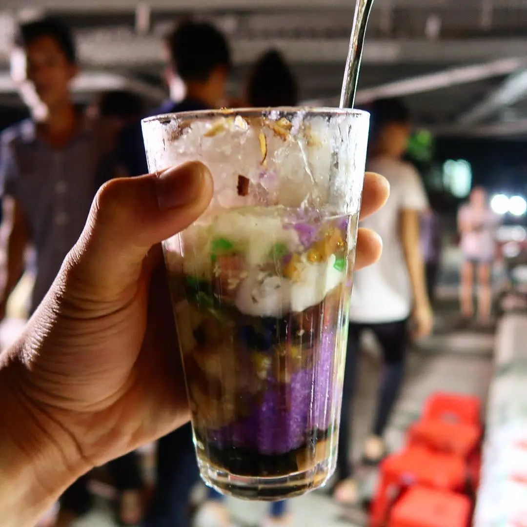 Đến Cố đ&ocirc;, nhớ gh&eacute; tiệm ch&egrave; 24 sắc th&aacute;i trứ danh 9