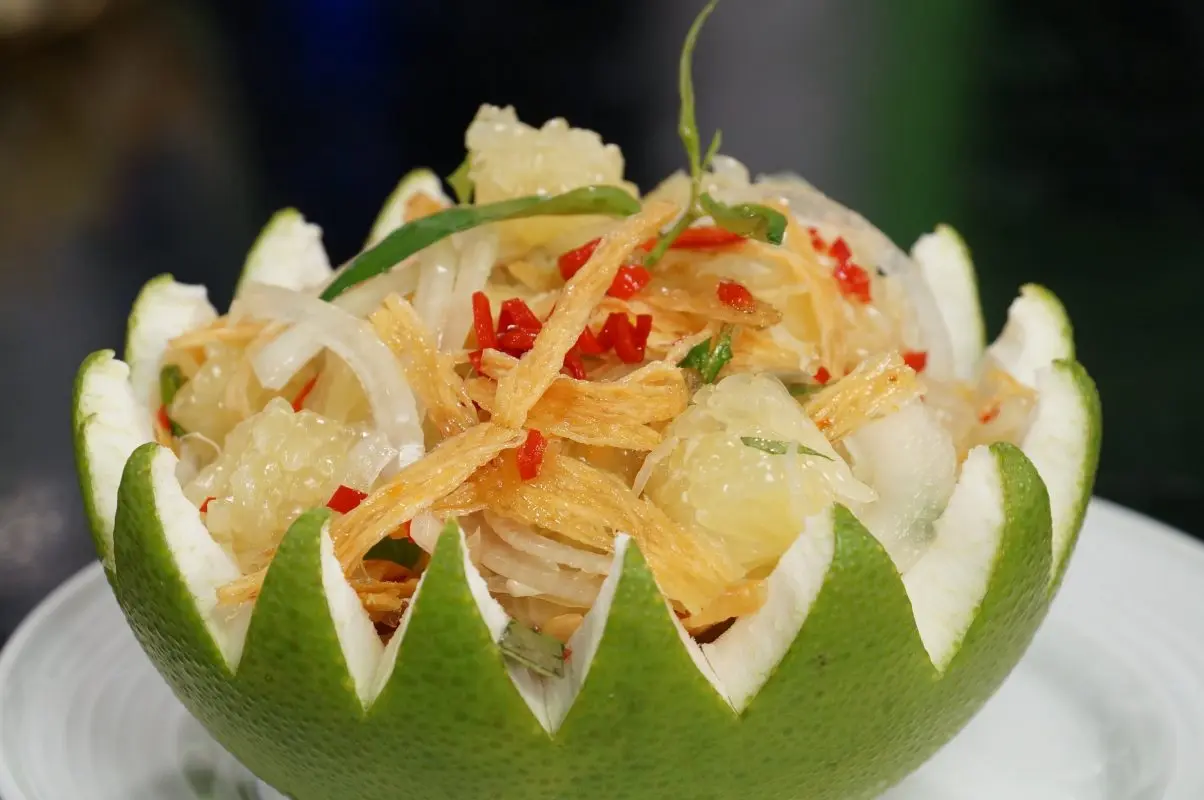 Gh&eacute; thưởng thức ngay m&uacute;i bưởi thanh tr&agrave; ngọt thanh, thơm ngon ở xứ Huế 6