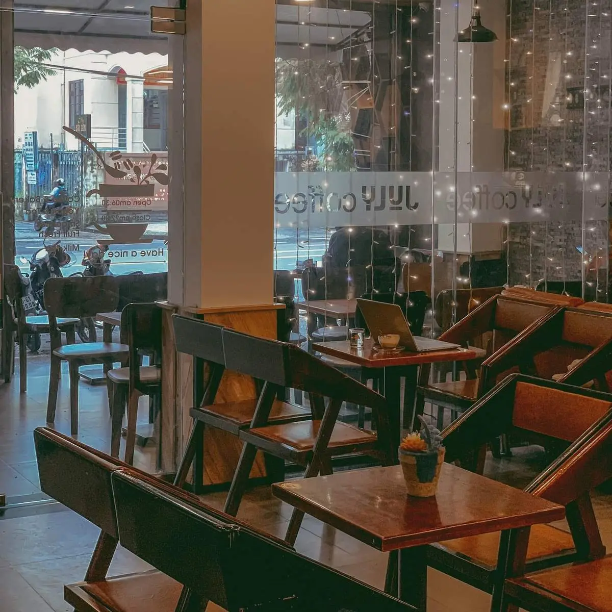 July Coffee - Góc nhỏ yên tĩnh giữa nhịp sống hiện đại 2