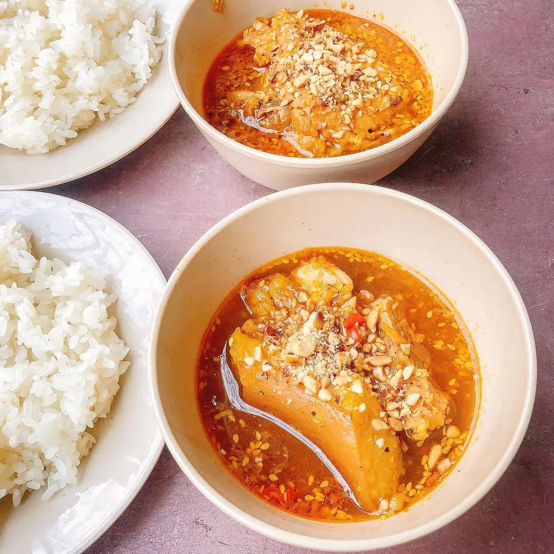 Khởi động ngày mới bình dị với các món ăn sáng Huế 4