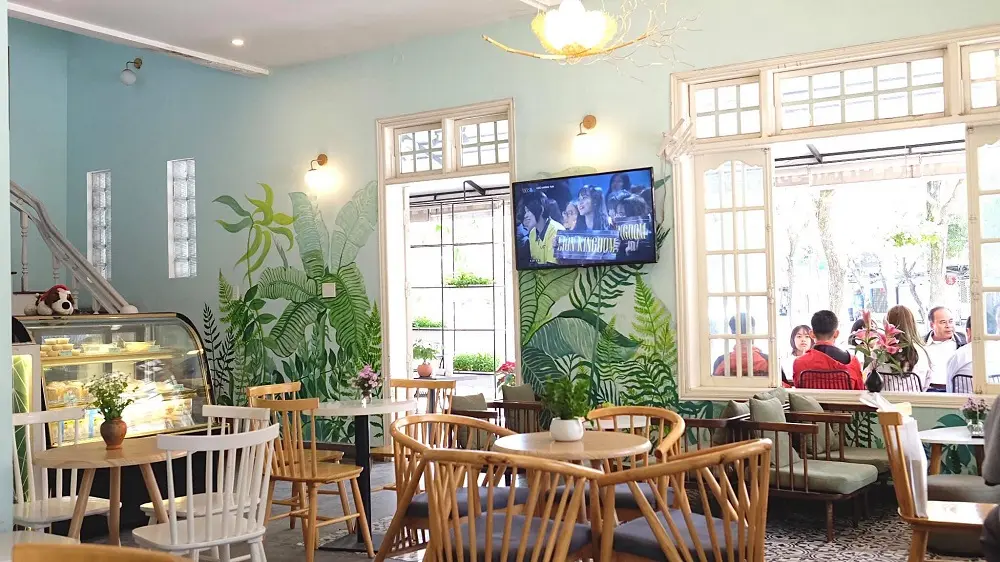 Lago Coffee House - Qu&aacute;n c&agrave; ph&ecirc; nhỏ xinh n&eacute;p m&igrave;nh b&ecirc;n bờ hồ 2