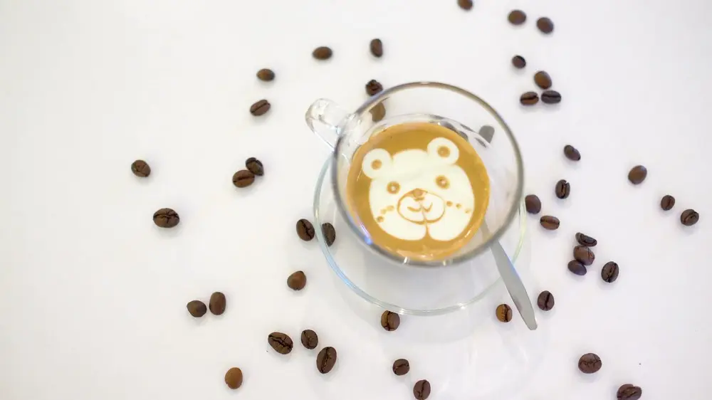 Lago Coffee House - Qu&aacute;n c&agrave; ph&ecirc; nhỏ xinh n&eacute;p m&igrave;nh b&ecirc;n bờ hồ 6