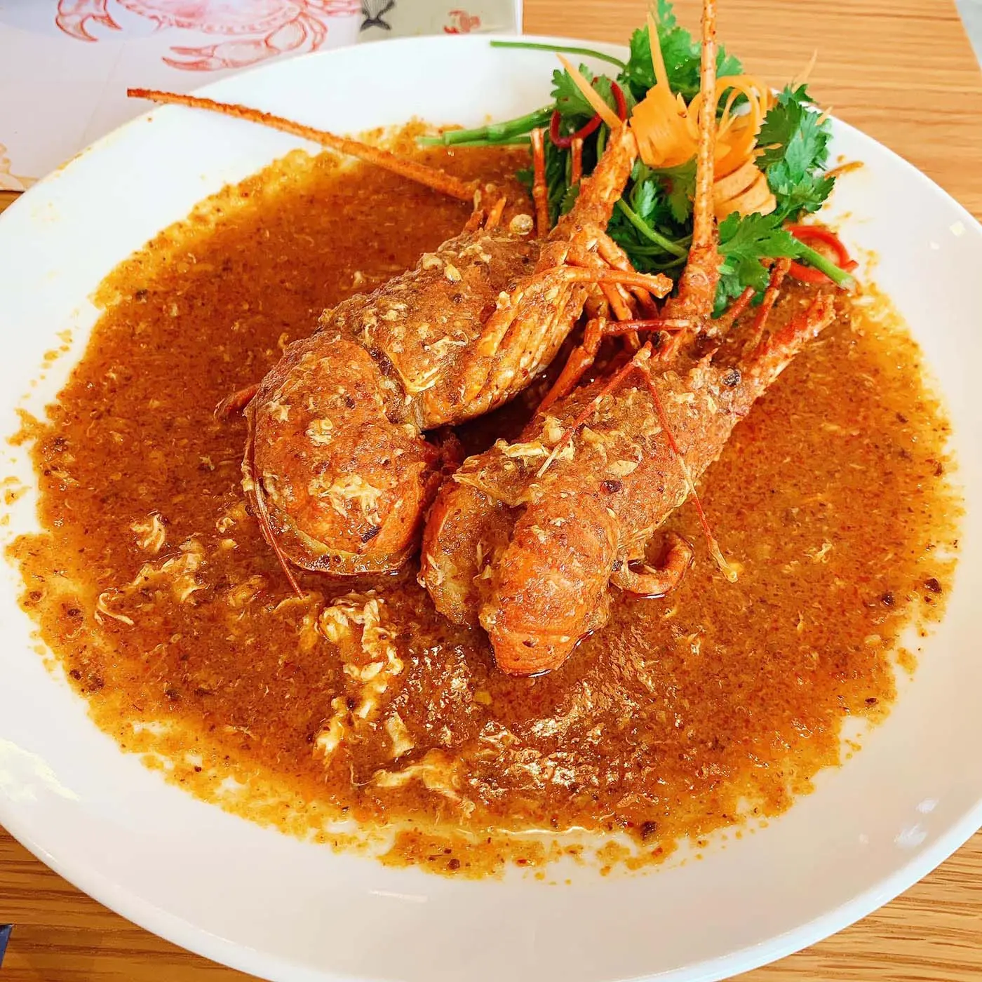 Muốn ăn cua ho&agrave;ng đế ngon, đến ngay Nh&agrave; h&agrave;ng Queen's Crab Huế! 8