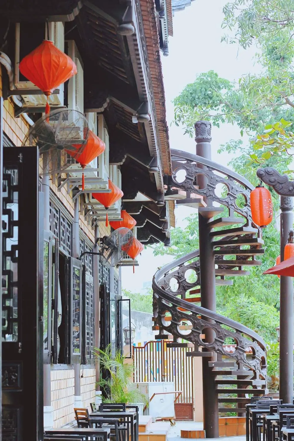 Nồng n&agrave;n nỗi nhớ Vỹ Dạ Xưa với khung cảnh mang vẻ đẹp ho&agrave;i niệm xưa cũ 11