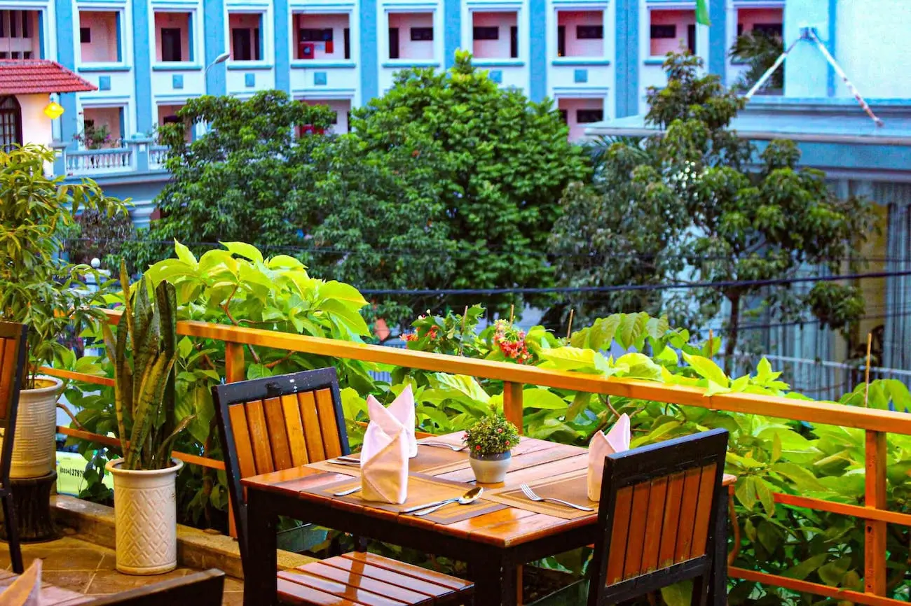 &Ocirc; k&igrave;a Little Italy Restaurant &ndash; Nh&agrave; h&agrave;ng &Yacute; đầu ti&ecirc;n ở Huế 8