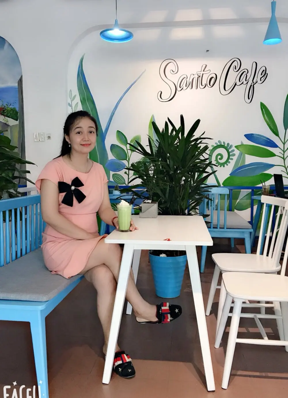 Santo Cafe Huế &ndash; Santorini thu nhỏ giữa l&ograve;ng th&agrave;nh phố 12