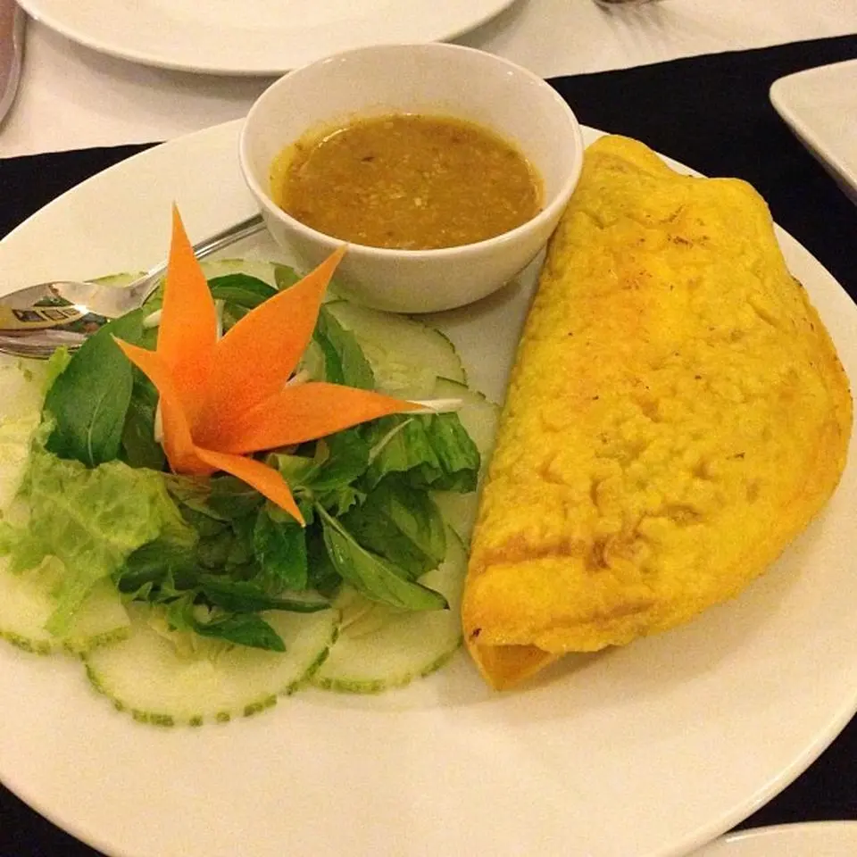 Les Jardins De La Carambole - Nhà hàng mang đậm nét kiến trúc Pháp tại Huế
