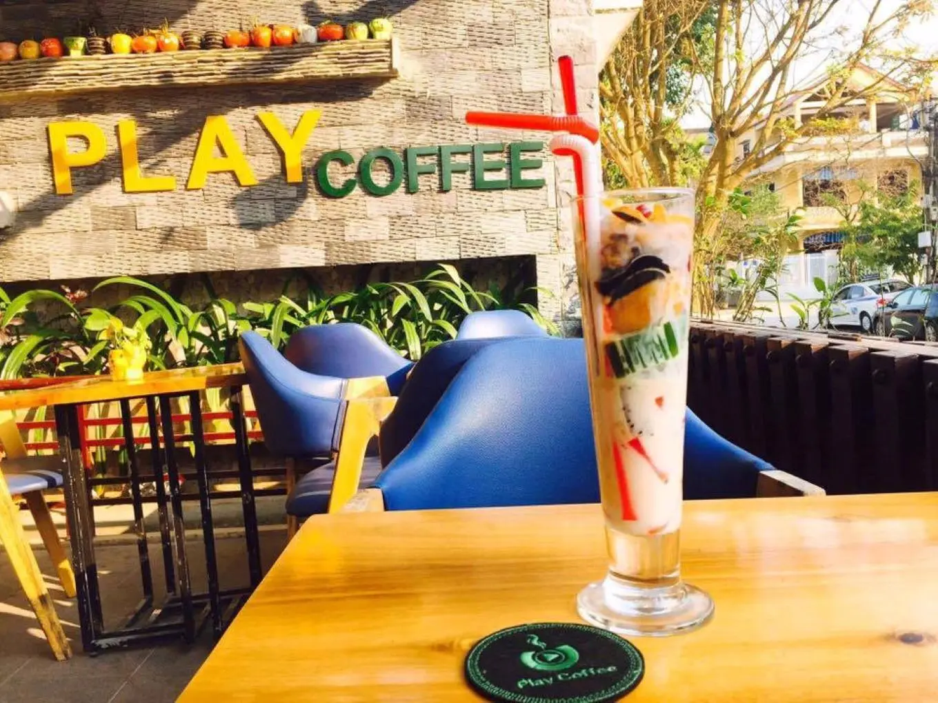 Play cafe - Điểm dừng chân cho những kẻ mộng mơ