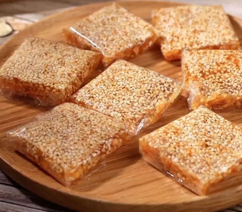 Top 15+ đặc sản Huế làm quà được du khách yêu thích