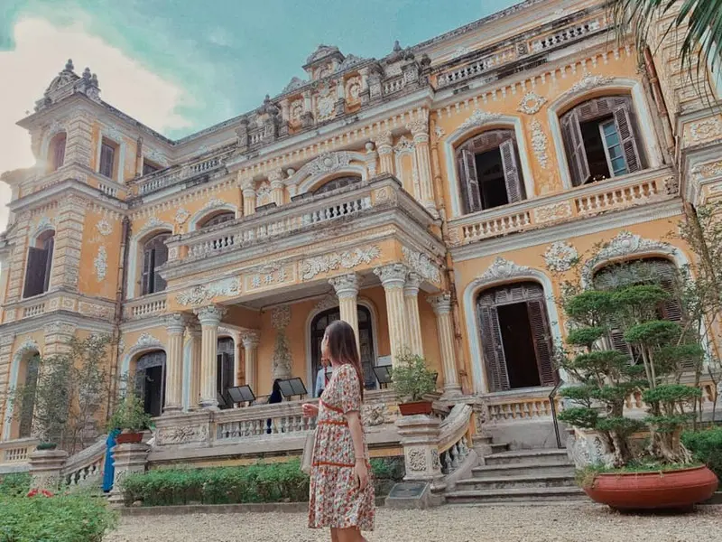 Check-in Huế với vẻ đẹp rạng rỡ nhưng v&ocirc; c&ugrave;ng thanh tao 6