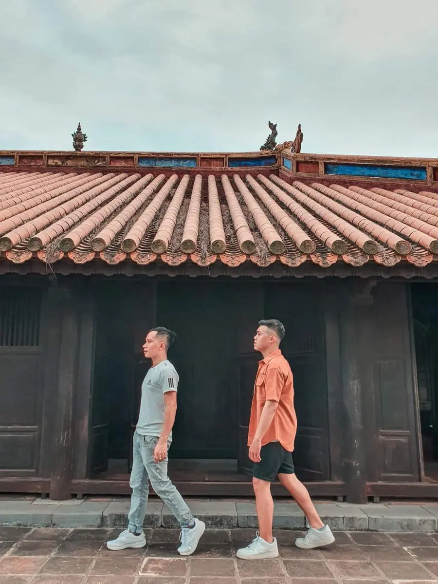 C&ugrave;ng bạn th&acirc;n Kh&aacute;m ph&aacute; Huế v&agrave; đem về bộ ảnh sống ảo triệu view 9