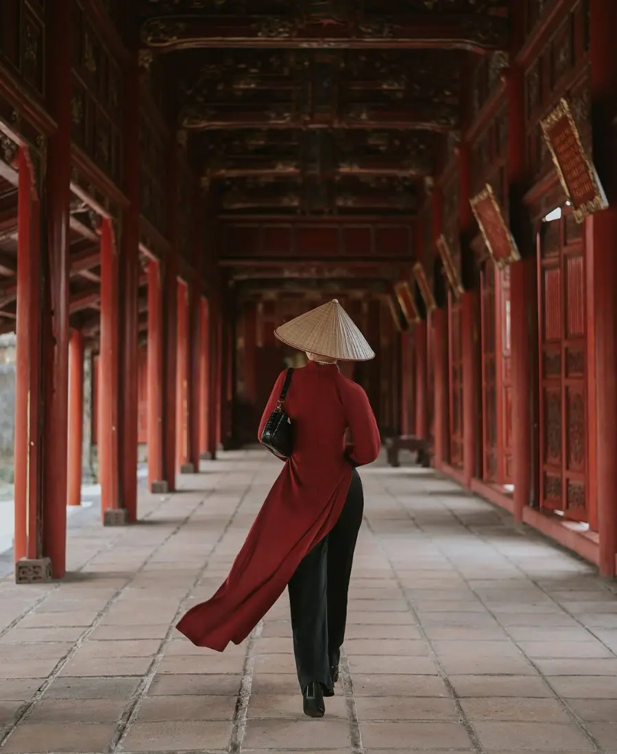 Ghé Đại Nội Huế ngắm nhìn nét kiến trúc cổ kính nhuốm màu thời gian 6
