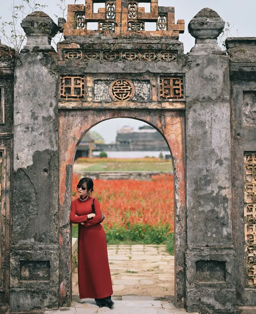 Ghé Đại Nội Huế ngắm nhìn nét kiến trúc cổ kính nhuốm màu thời gian 4