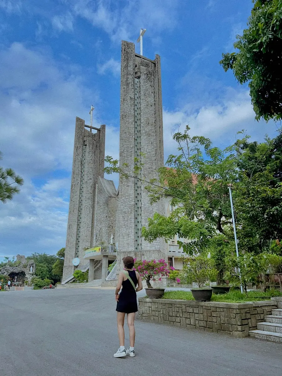 H&agrave;nh tr&igrave;nh check-in Huế đầy mộc mạc c&ugrave;ng c&ocirc; bạn Ng&ocirc; Thanh Th&uacute;y 6
