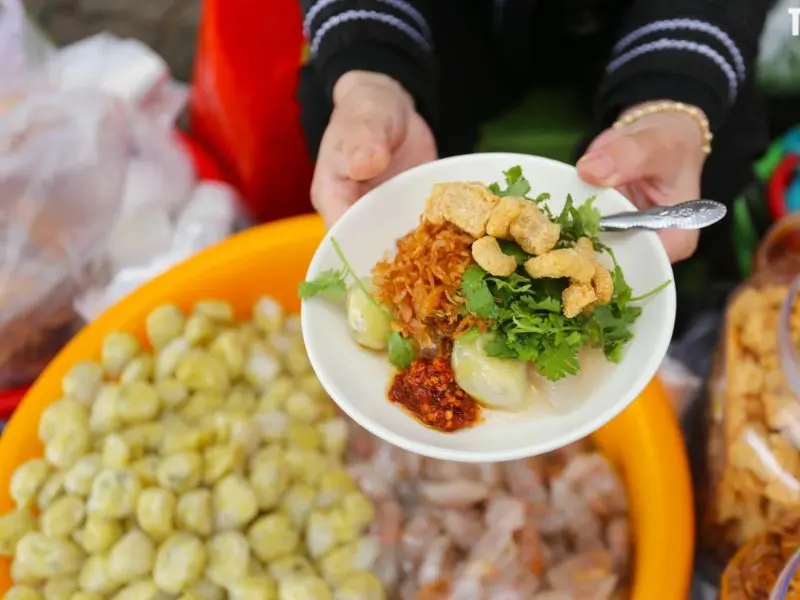 Kh&aacute;m ph&aacute; Chợ T&acirc;y Lộc Huế: Điểm đến vui chơi, mua sắm v&agrave; ăn uống 3