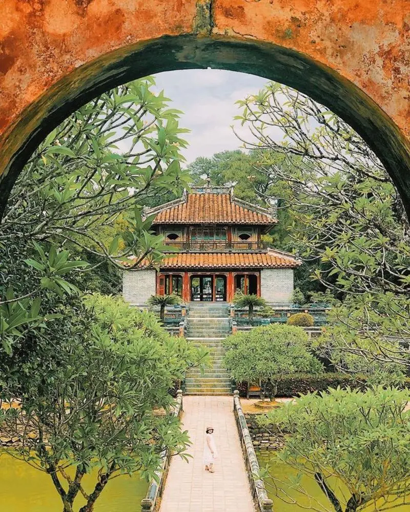 Kinh nghiệm kh&aacute;m ph&aacute; 7 lăng tẩm Huế đầy đủ v&agrave; bổ &iacute;ch nhất 4