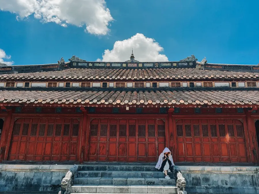 Lăng Minh Mạng, điểm đến rực rỡ sắc màu tại thành phố Huế 3