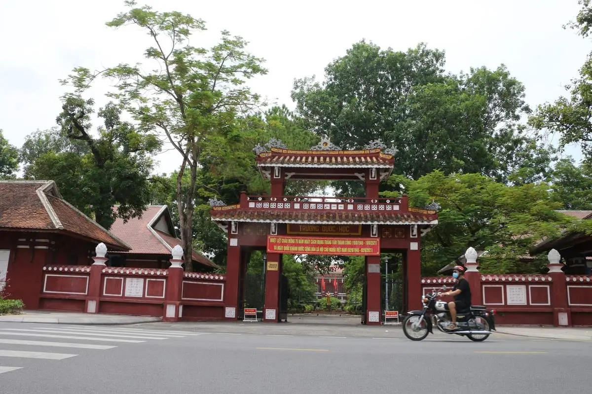 Tham khảo ngay b&agrave;i review du lịch Huế của Trung Nguyễn 7