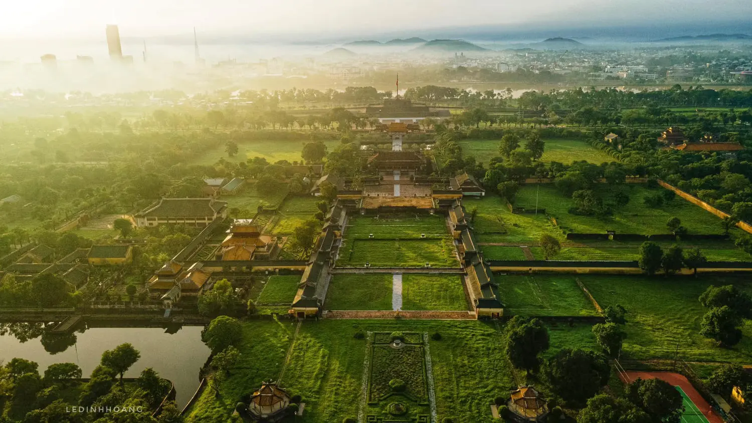 Vẻ đẹp tr&aacute;ng lệ của Kinh th&agrave;nh Huế qua bộ ảnh của L&ecirc; Đ&igrave;nh Ho&agrave;ng 2
