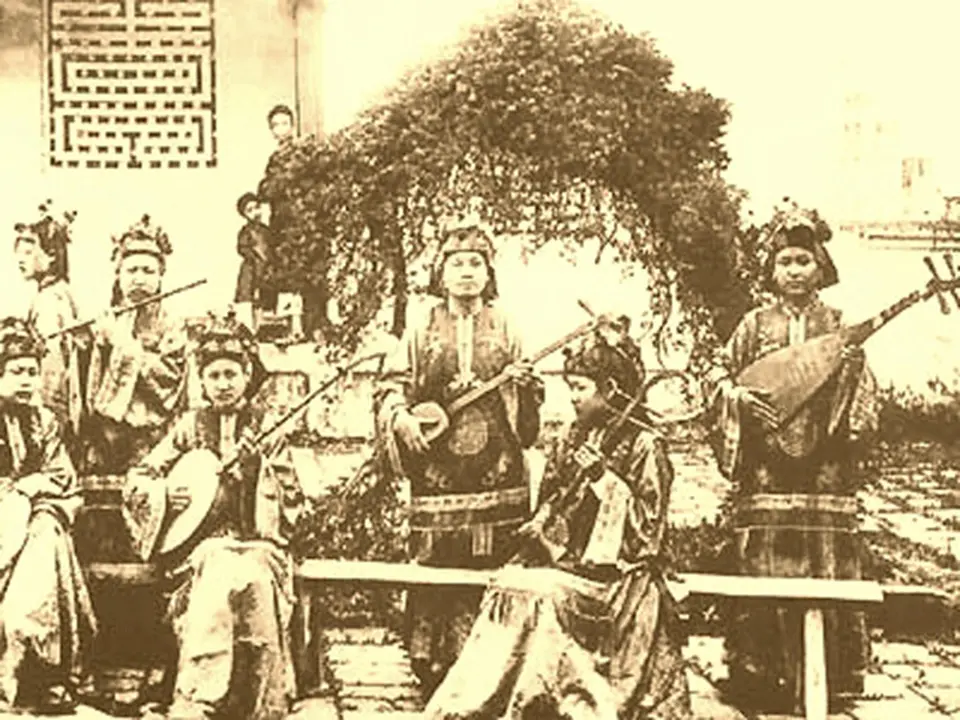 Tự h&agrave;o Nh&atilde; Nhạc cung đ&igrave;nh Huế di sản văn h&oacute;a phi vật thể của nh&acirc;n loại 4