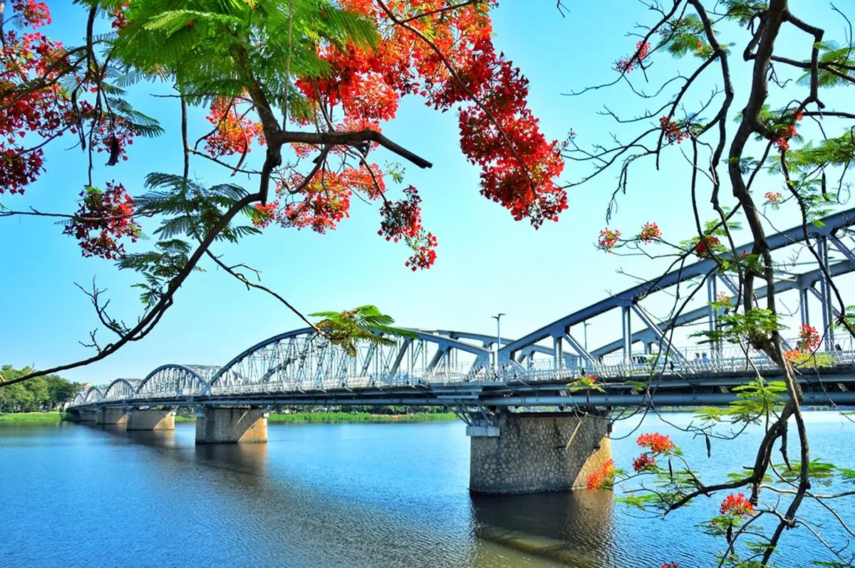 Kh&aacute;m ph&aacute; lịch tr&igrave;nh Huế tự t&uacute;c 1 ng&agrave;y cực kỳ bổ &iacute;ch 6