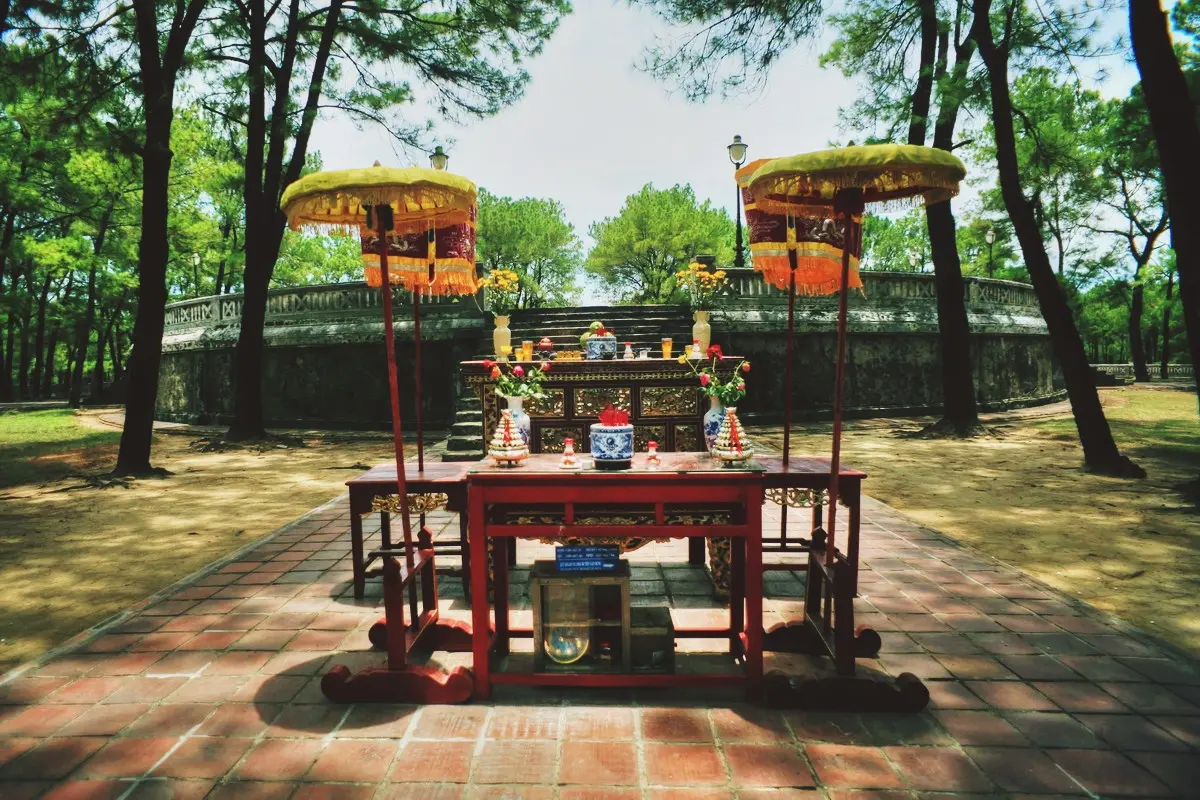 Review lịch tr&igrave;nh Huế tự t&uacute;c 3 ng&agrave;y ngon bổ rẻ cho người mới 4