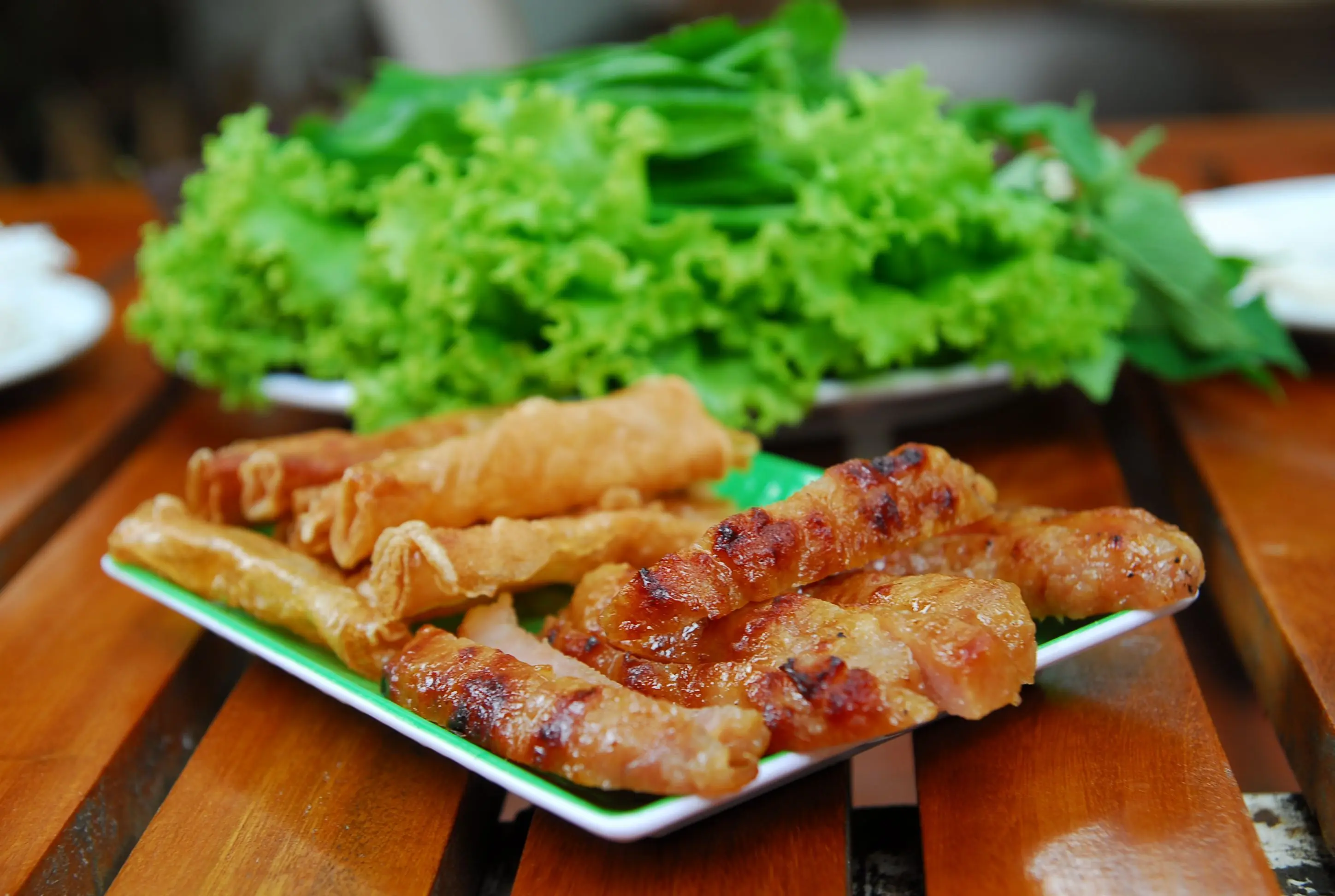 Nem Ninh Hòa - Quên sao đặng hương vị béo bùi của chiếc nem thịt nạc nơi xứ biển miền Trung hiền hòa