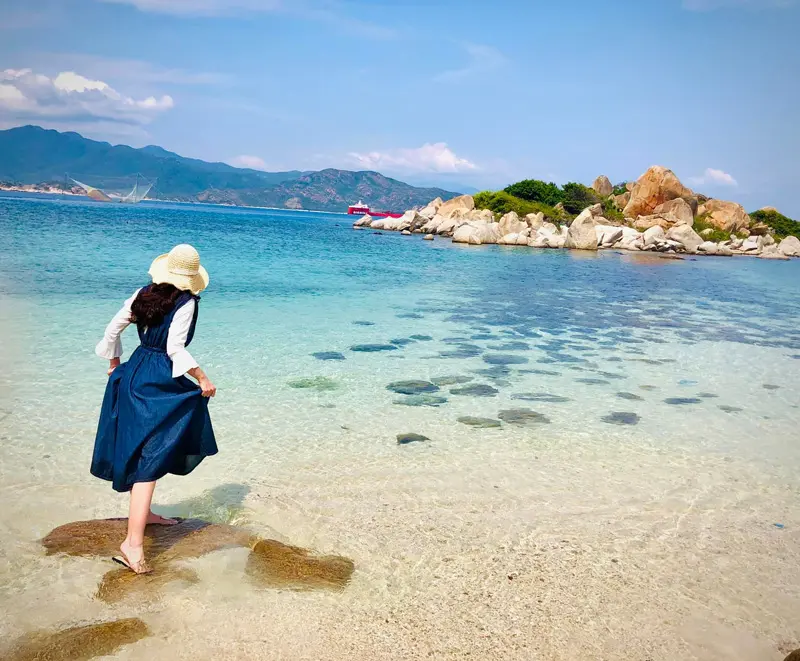 H&agrave;nh tr&igrave;nh kh&aacute;m ph&aacute; đảo B&igrave;nh Hưng thơ mộng, thanh b&igrave;nh 3