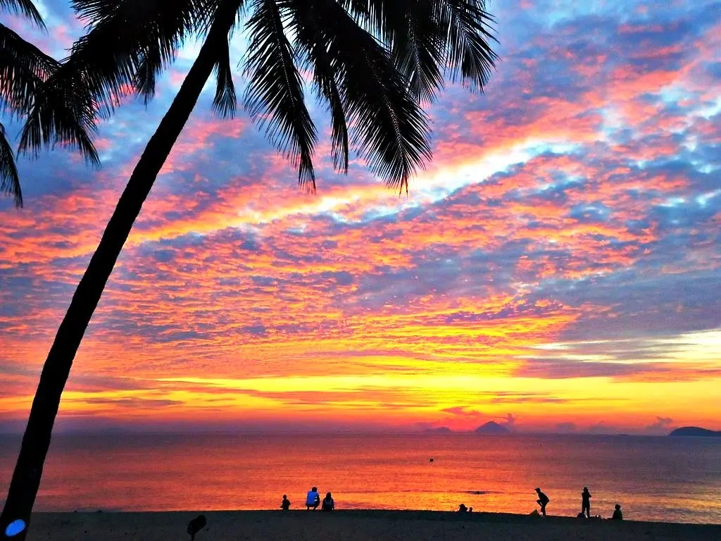 Vịnh Ninh V&acirc;n Kh&aacute;nh H&ograve;a: Ngất ng&acirc;y trước vẻ đẹp hoang sơ, l&atilde;ng mạn 10