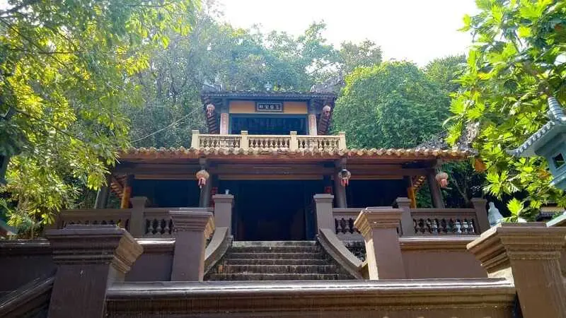 Ch&ugrave;a Ph&ugrave; Dung (ch&ugrave;a Ph&ugrave; Cừ) H&agrave; Ti&ecirc;n, c&ocirc;ng tr&igrave;nh cổ k&iacute;nh đẹp mắt 7