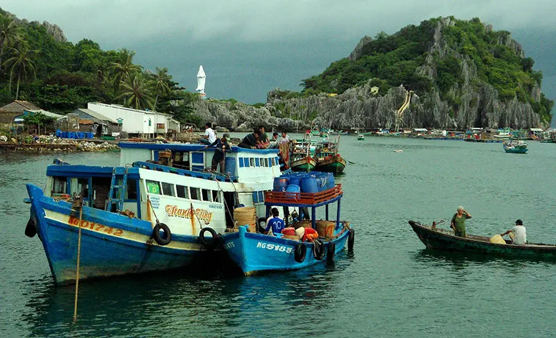 Đảo H&ograve;n Nghệ, vi&ecirc;n ngọc th&ocirc; ẩn m&igrave;nh giữa xứ biển Ki&ecirc;n Giang 4
