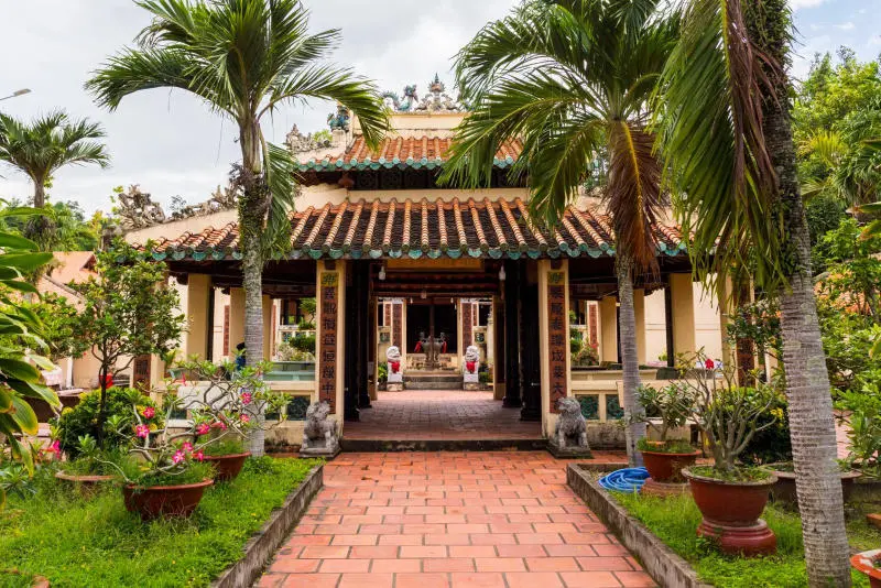 Khu di t&iacute;ch lăng Mạc Cửu H&agrave; Ti&ecirc;n y&ecirc;n b&igrave;nh giữa l&ograve;ng Ki&ecirc;n Giang 5