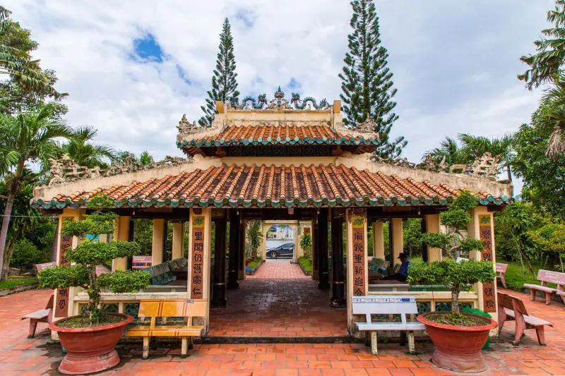 Khu di t&iacute;ch lăng Mạc Cửu H&agrave; Ti&ecirc;n y&ecirc;n b&igrave;nh giữa l&ograve;ng Ki&ecirc;n Giang 7