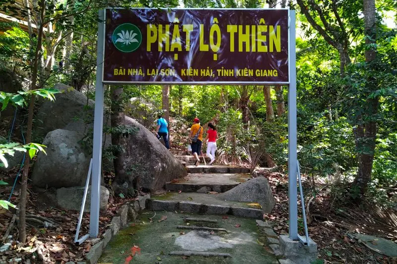 Ma Thi&ecirc;n L&atilde;nh H&ograve;n Sơn, ngọn n&uacute;i kỳ b&iacute; đ&aacute;ng kh&aacute;m ph&aacute; nhất 4