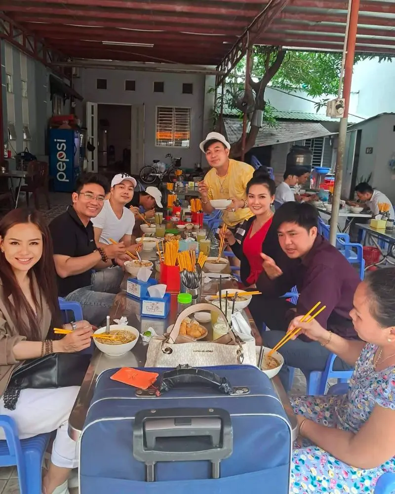 B&uacute;n c&aacute; &Uacute;t Ơi, qu&aacute;n ngon Ki&ecirc;n Giang điểm 10 chất lượng 4