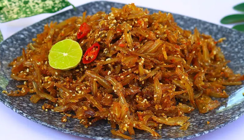 C&aacute; cơm rim đường H&ograve;n Sơn, m&oacute;n đặc sản đậm đ&agrave; hương vị biển 3