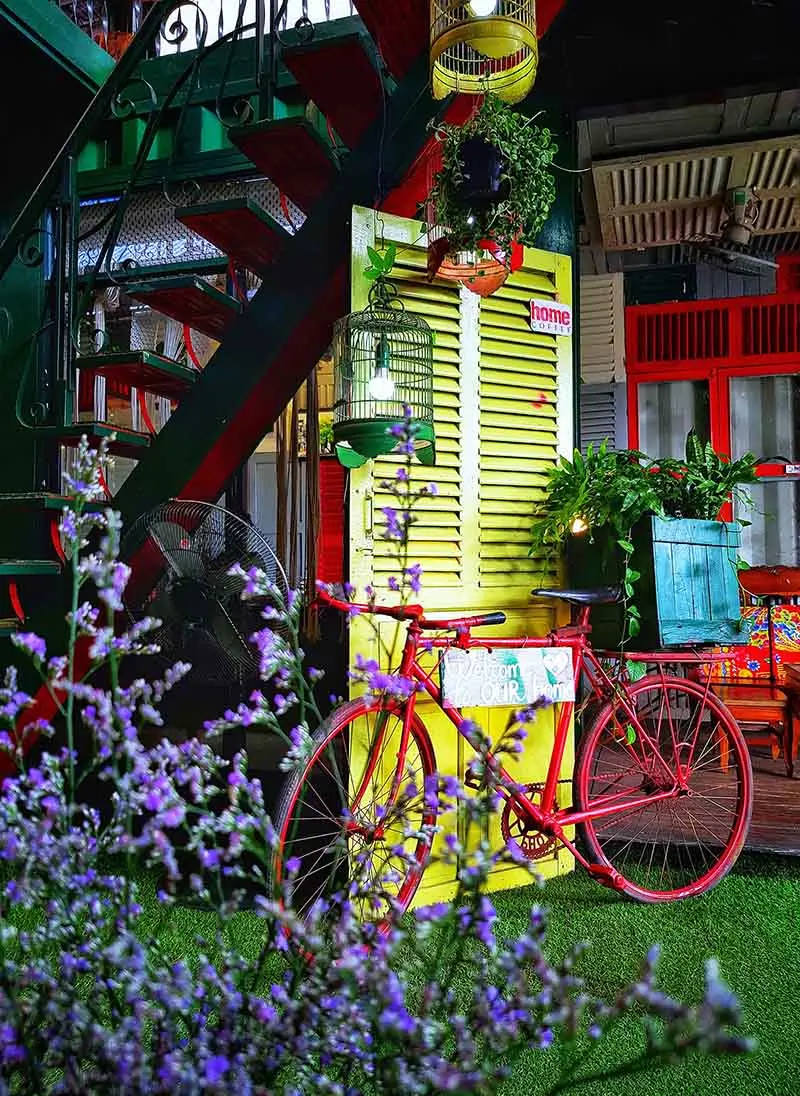 Home coffee v&agrave; kh&ocirc;ng gian mang đậm m&agrave;u sắc truyền thống 4