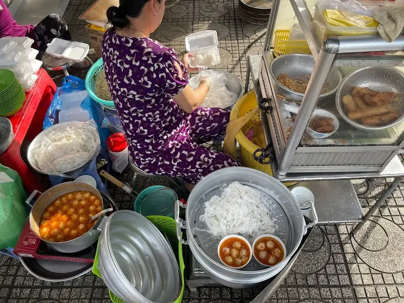 Hủ tiếu hấp H&agrave; Ti&ecirc;n, m&oacute;n ăn đường phố đặc sắc 3