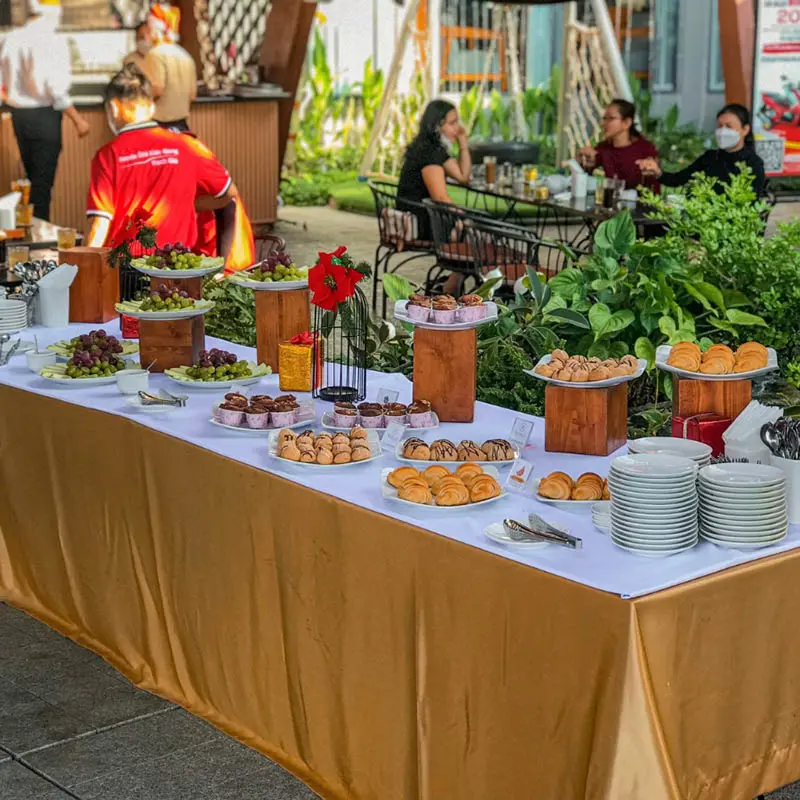 Kh&aacute;m ph&aacute; Sophia Cafe v&agrave; kh&ocirc;ng gian sang trọng, cổ điển 10