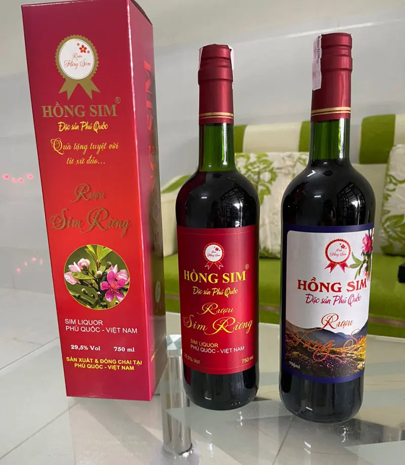 Rượu sim Ki&ecirc;n Giang, thức qu&agrave; qu&yacute; gi&aacute; đến từ đảo ngọc 12