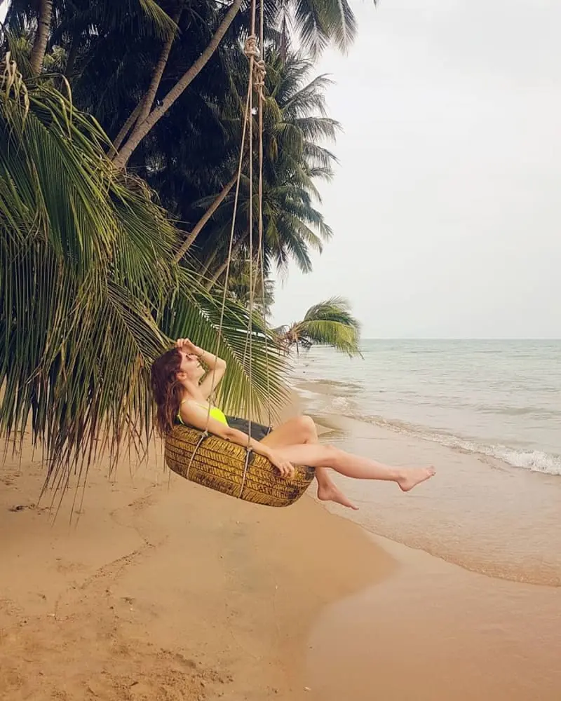 Cây dừa nghiêng Bãi Bàng, điểm check in nổi tiếng Hòn Sơn 5