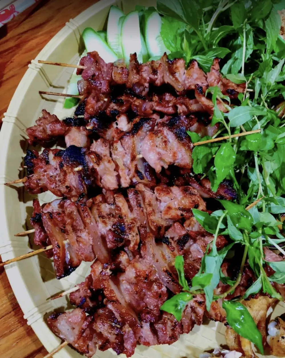 G&agrave; nướng cơm lam C&ocirc; Sinh, qu&aacute;n ăn Măng Đen bậc nhất 4