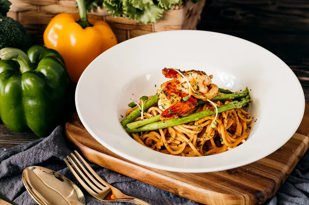 G&aacute;c Măng R&ecirc; Caf&eacute;, Restaurant mang &acirc;m hưởng ch&acirc;u &Acirc;u cổ điển v&agrave; thời thượng 6